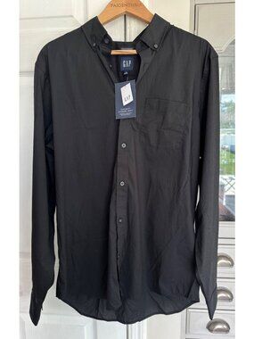 GAP Men's LG Coolmax Ecomade Black Long Sleeve Button Down NEW